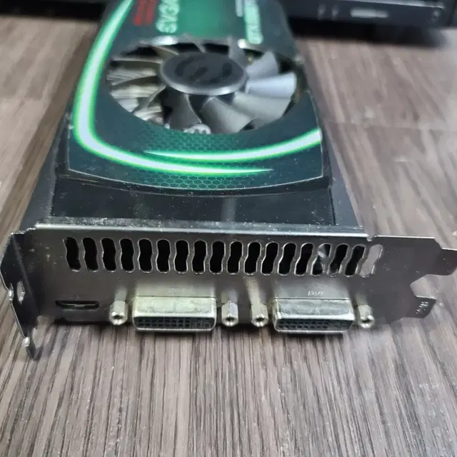 지포스GTX550Ti  1GB 그래픽카드, PCI-E  VGA