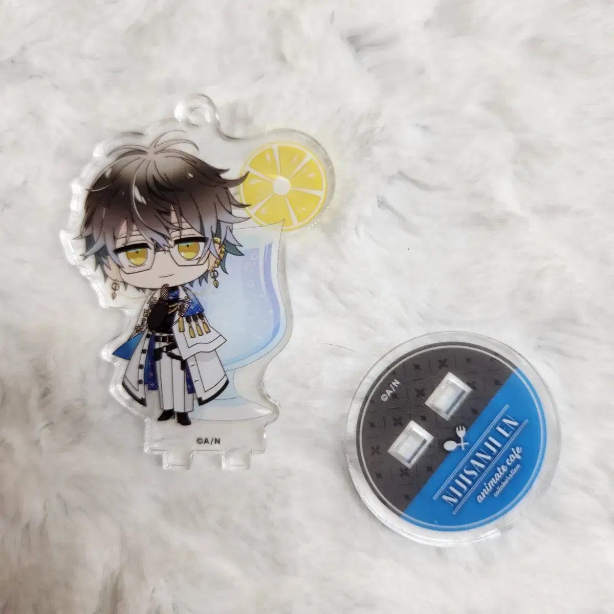 NIJISANJI Ike Ibrand Animate Cafe acrylic Stand