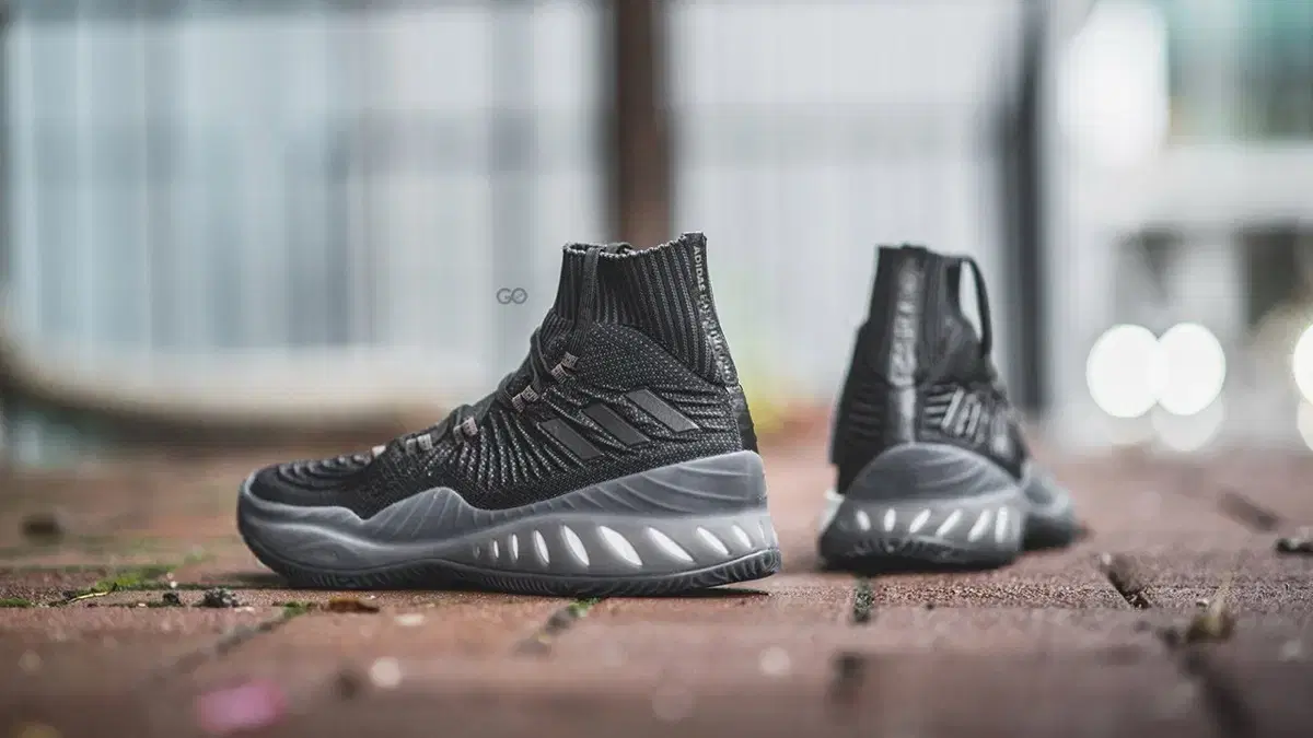 아디다스 crazy explosive 2017 core black290