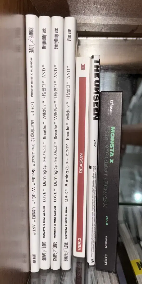 Monsta x unsealed album in bulk sell ( price down!! )