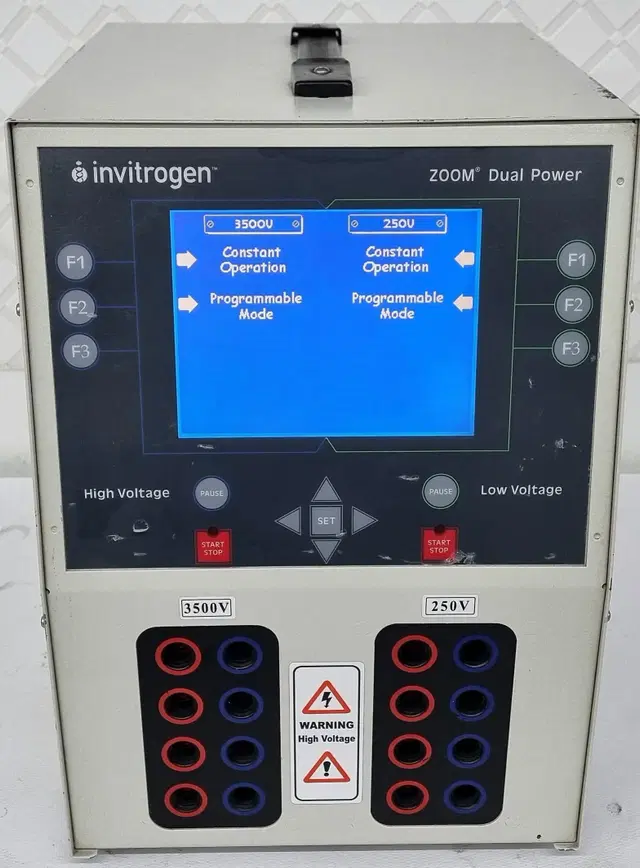 Invitrogen ZOOM Dual Power 이중 전원 공급 장치