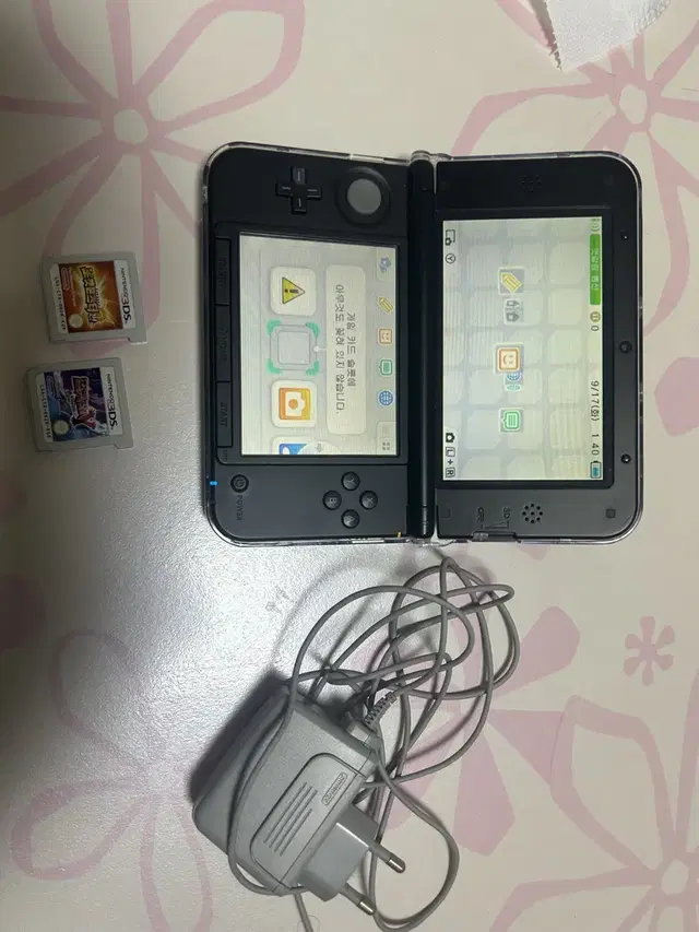 닌텐도 3ds XL 팝니다(택포)