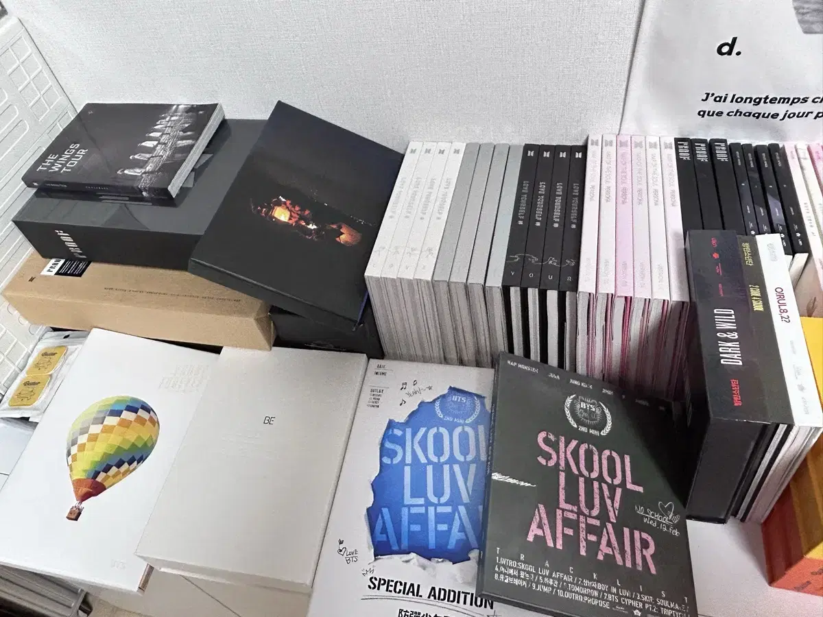 BTS official goods in bulk (including season's greetings, ami kit, ami bombs, etc.)