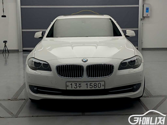 BMW5시리즈 (F10) 520d/전액할부/여유자금/군미필