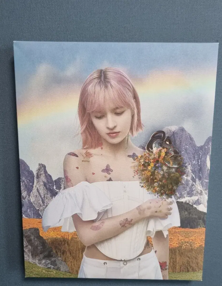 Nmixx lily Canvas Album