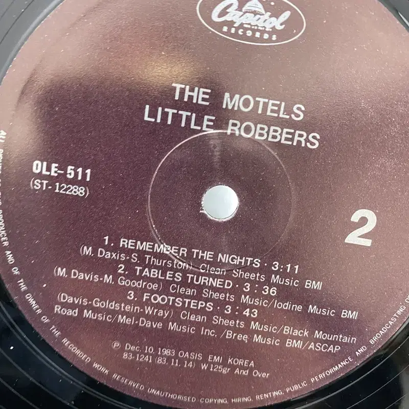 THE MOTELS LITTLE ROBBERS LP / AA5125