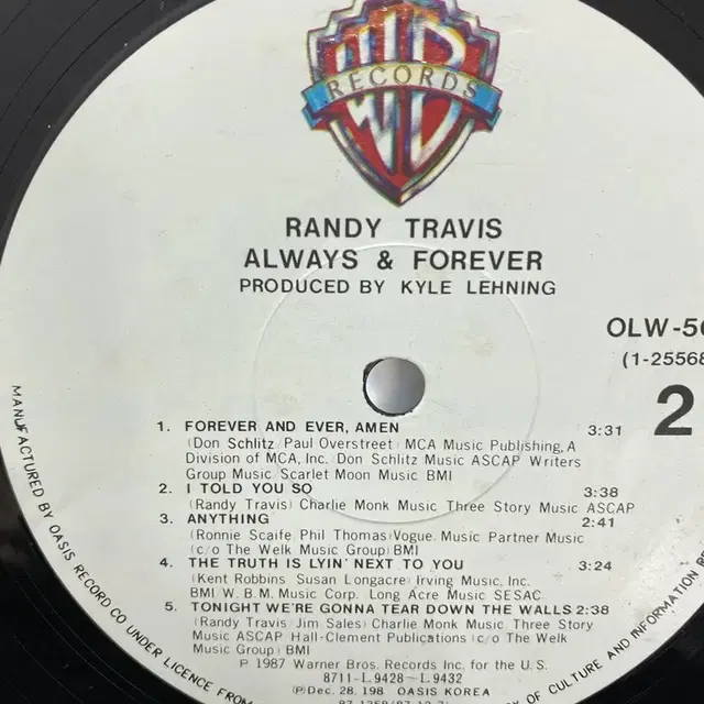 RANDY TRAVIS LP / AA5149