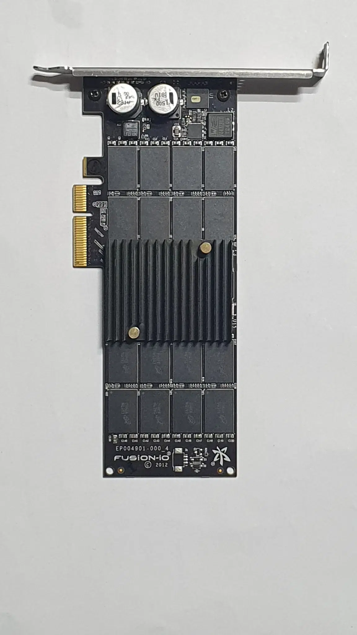 Fusion-IO ioScale2(PCI-E SSD)