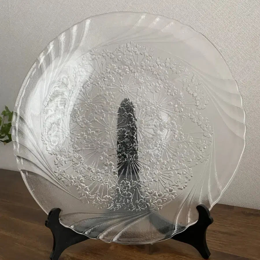 Transparent Glass Serving Platter