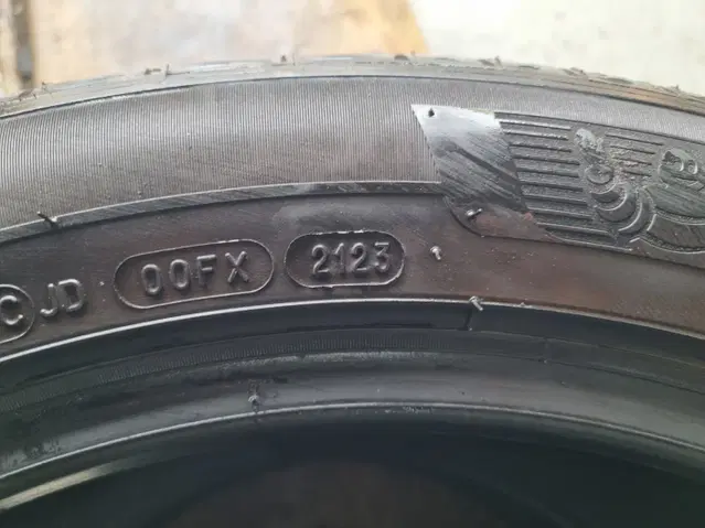 [2454020/중고타이어]피렐리 피제로올시즌 245/40R20 2본세트