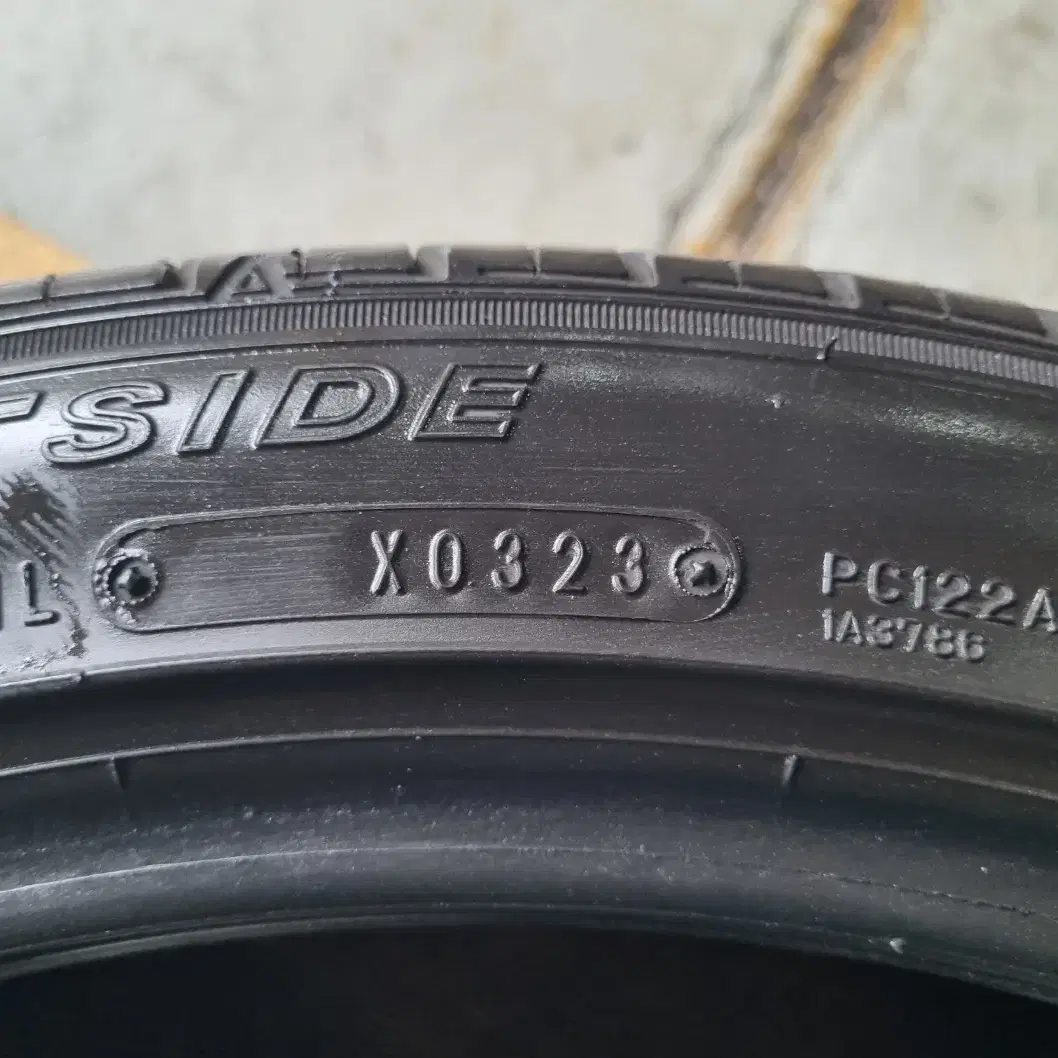 던롭타이어 뷰로VEURO VE303 245/40R20 99Y 2개세트