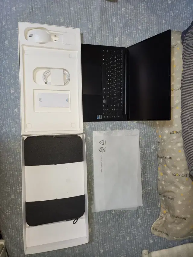 삼성 nt950xed k71ag 초경량 고사양 노트북 i7 16gb r