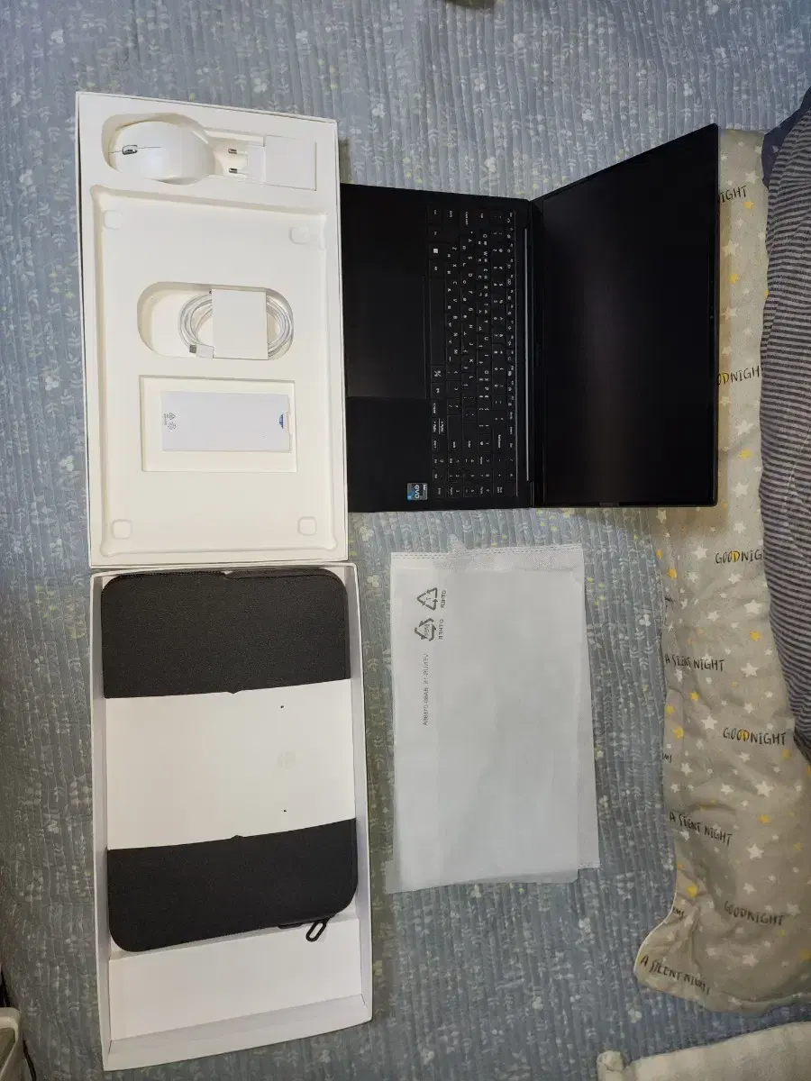 삼성 갤럭시북2 프로 nt950xed 초경량 고사양 노트북 i7 16gb