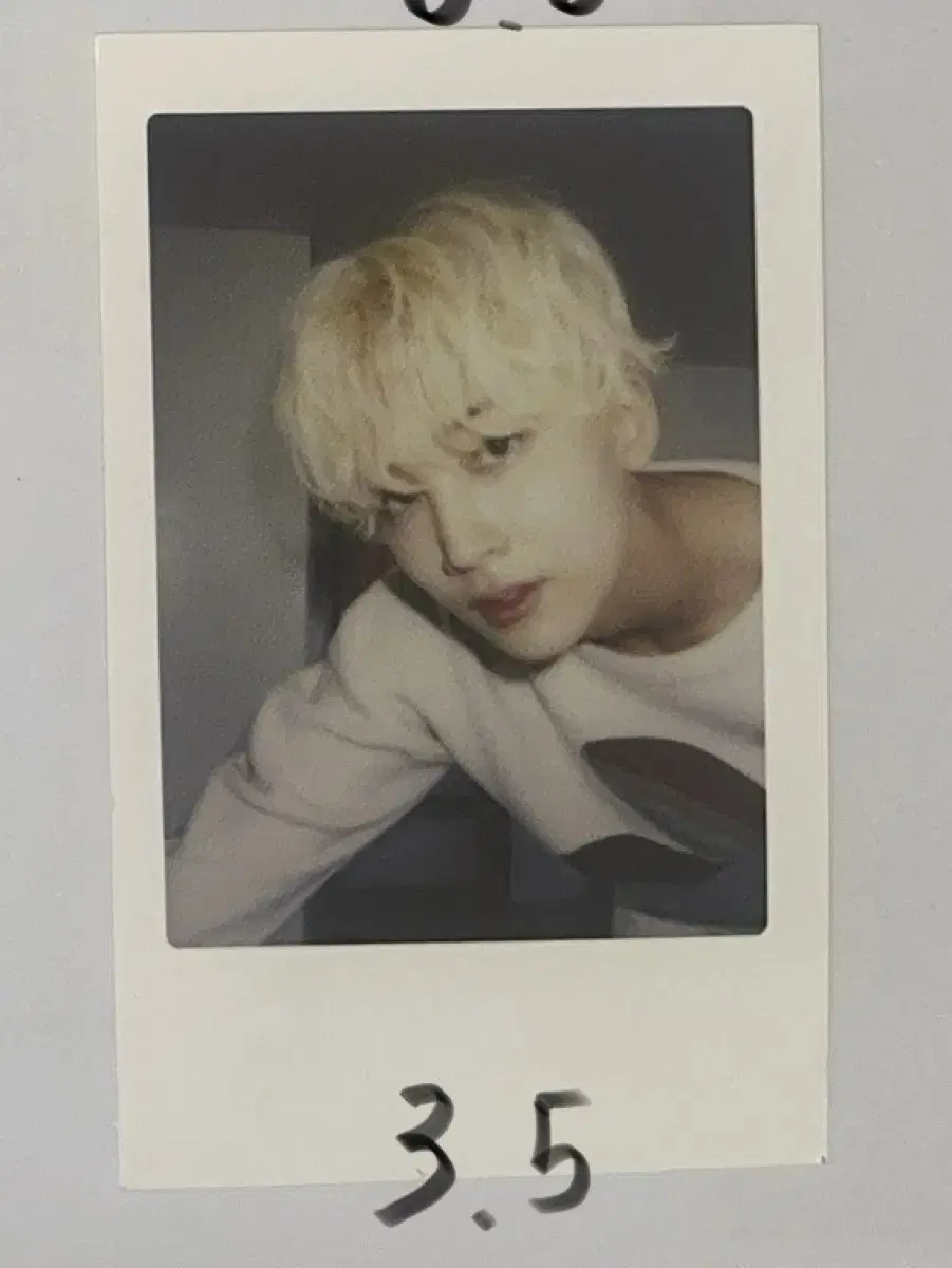 Polaroid Yoon Jeonghan