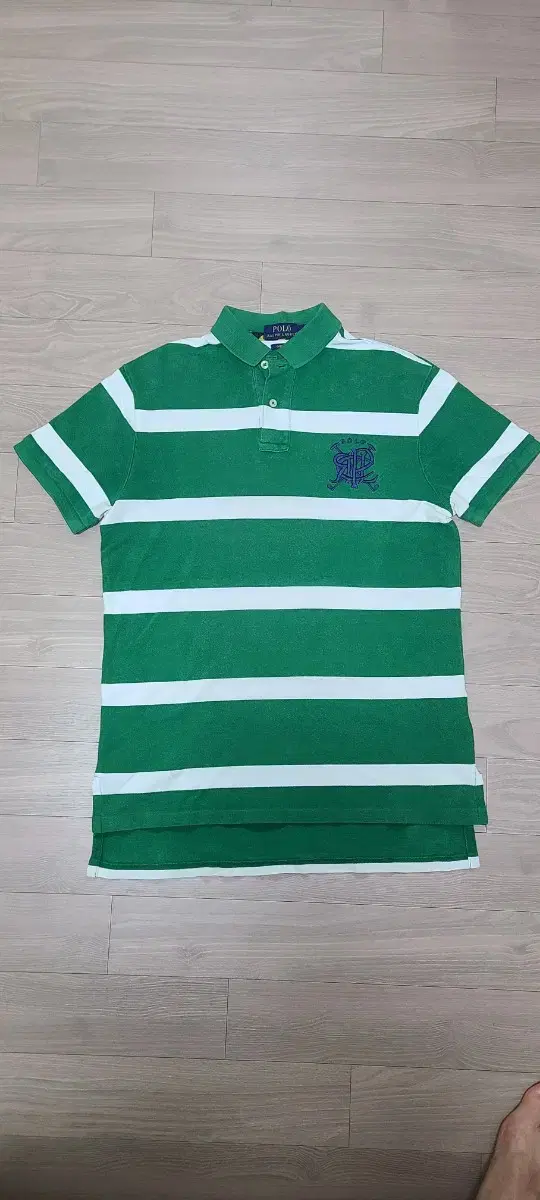 Wear it like this: Polo Ralph Lauren Big Green Stripe Short Sleeve Pique M