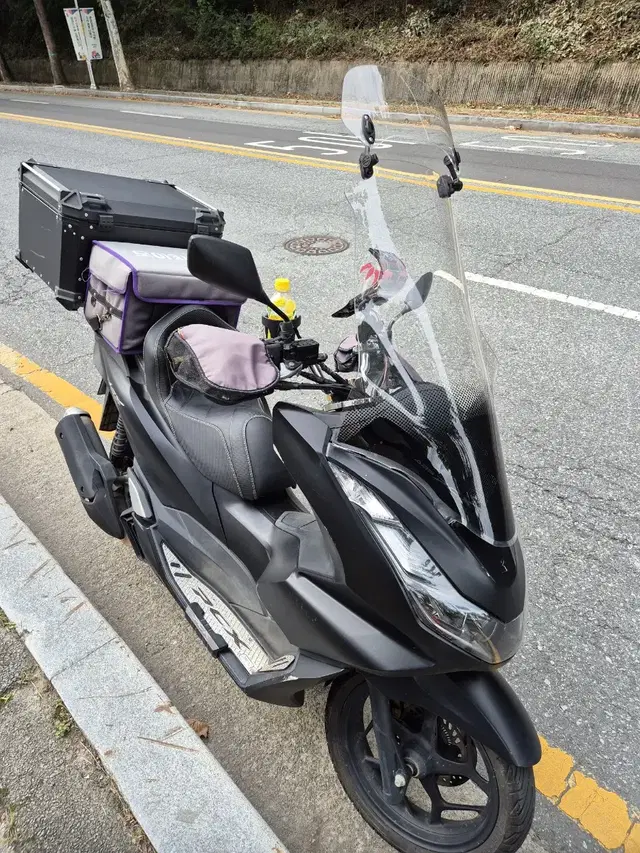 pcx125 abs 22년식 판매합니다