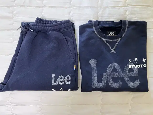 아이앱 스튜디오 x LEE 리 pigment Navy 셋업 L 사이즈