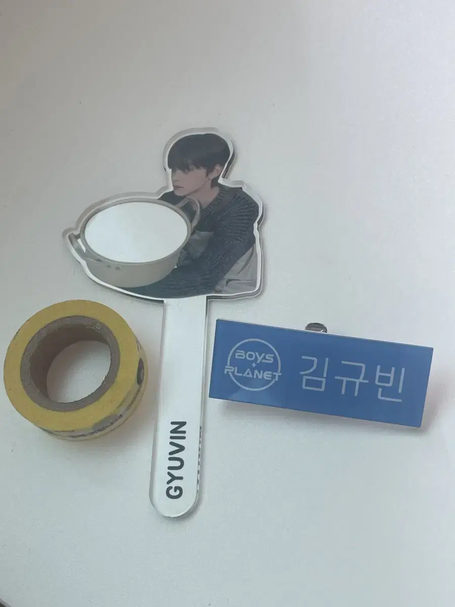 Kim Gyuvin Courtesy Shot Name Badge Bubble Matte