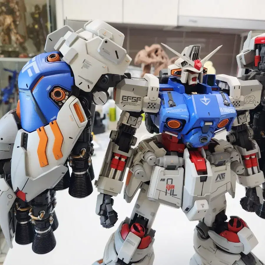 1/60 지시스 사이살리스(GP02) 풀도색작 판매합니다.