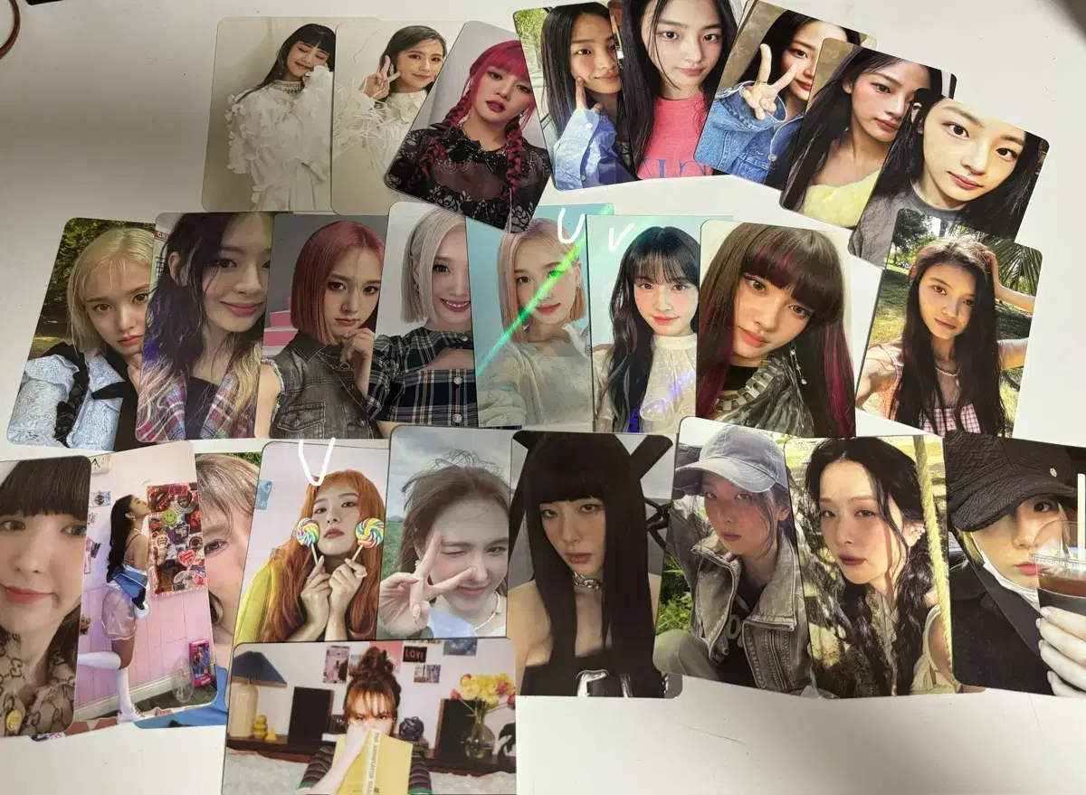 여돌 photocard Sells in bulk new jeans red velvet stayc Idle