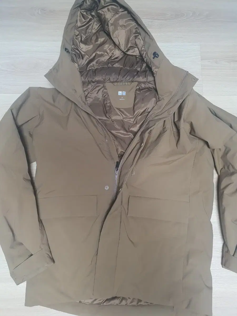 Uniqlo Goose Down Long Puffer95 size