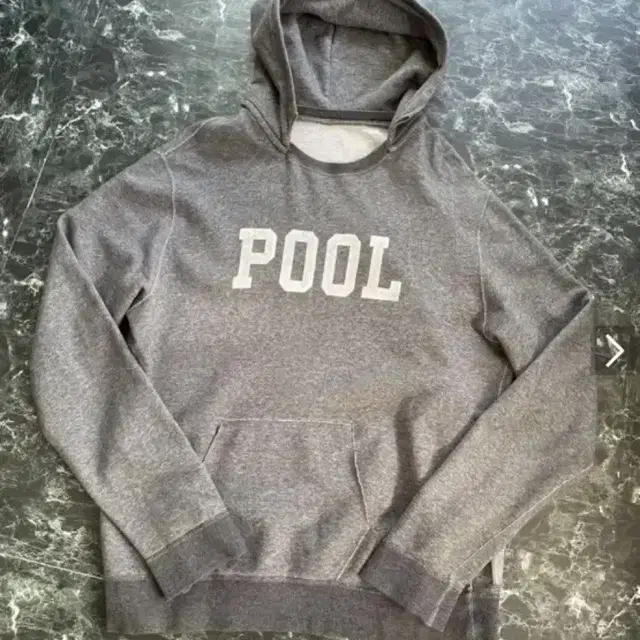 the pool aoyama hoodie 더풀아오야마 후드티 프라그먼트