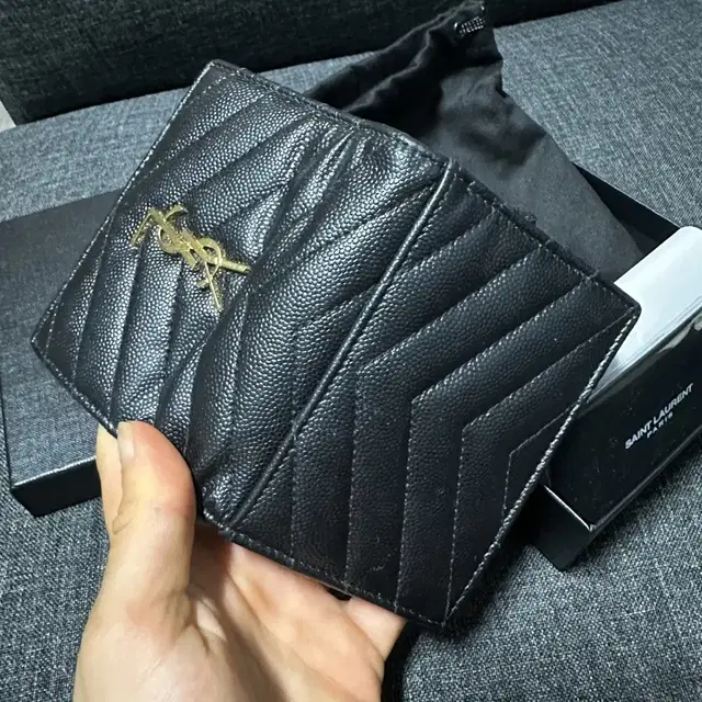 YSL 지갑