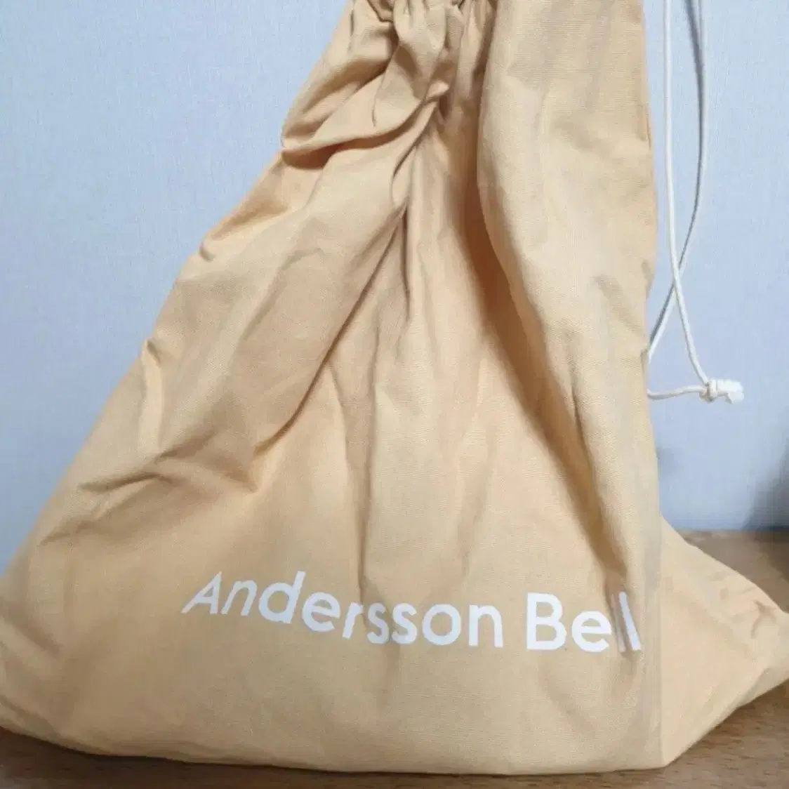 [Andersson Bell] Venezia Shoulder Bag