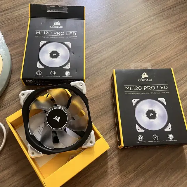 커세어 ML120Pro led fan 커세어 led팬