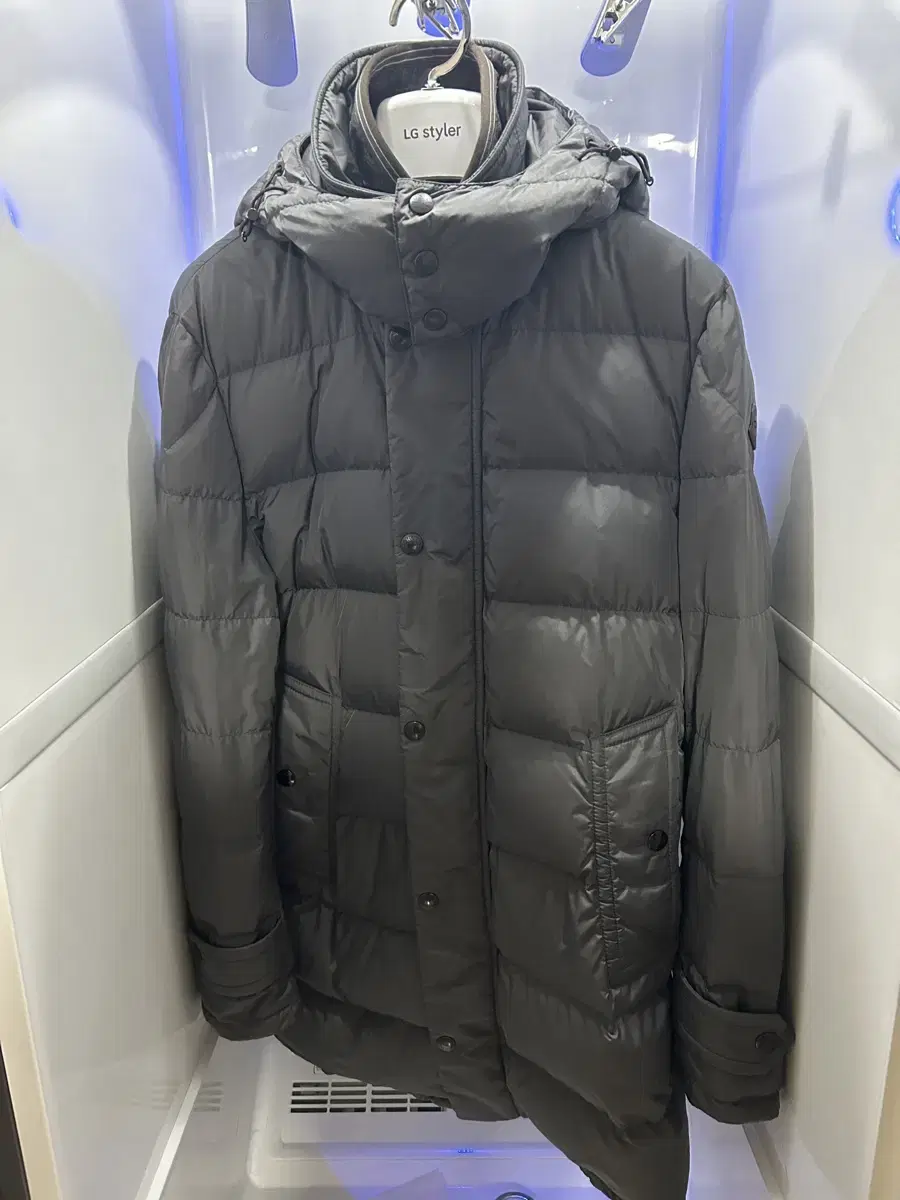 Moncler Padded DUVILLARD size 2 charcoal grey