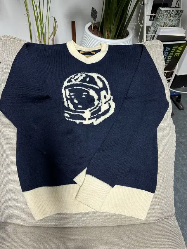 BBC knit sweater 니트 스웨터