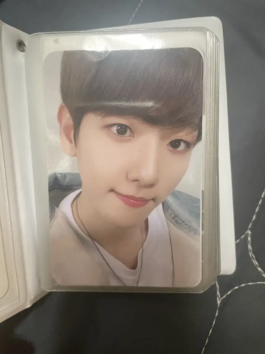 Exo baekhyun teolaegi photocard 3,000 won per piece