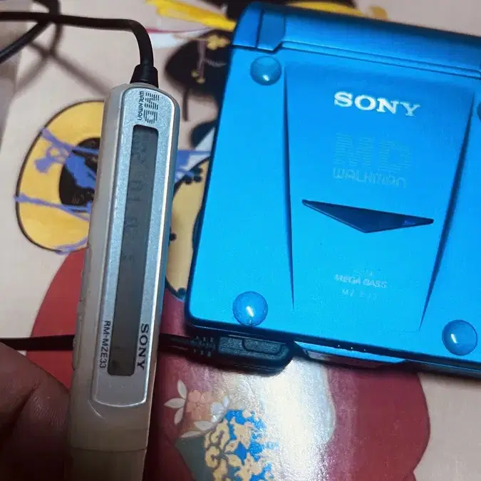 소니 sony md minidisc mz-e33 블루 색상 리모컨세트