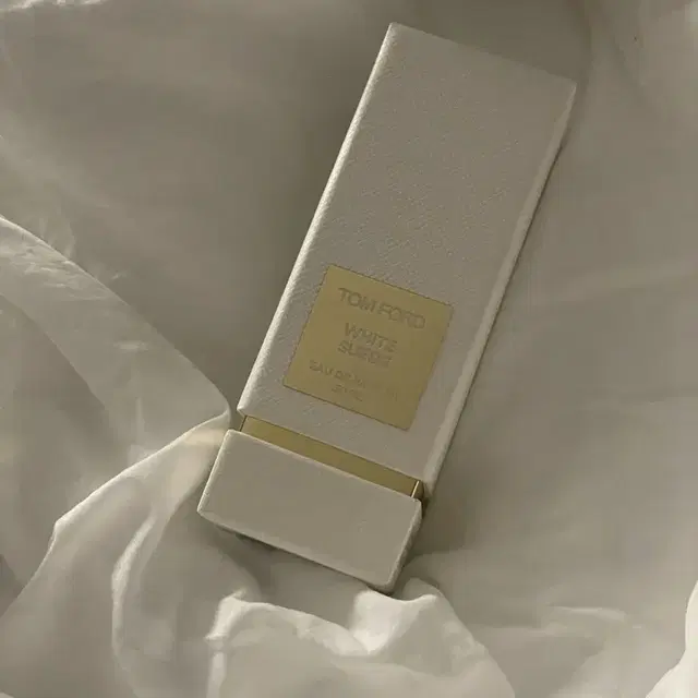 톰포드 화이트스웨이드 50ML 새상품