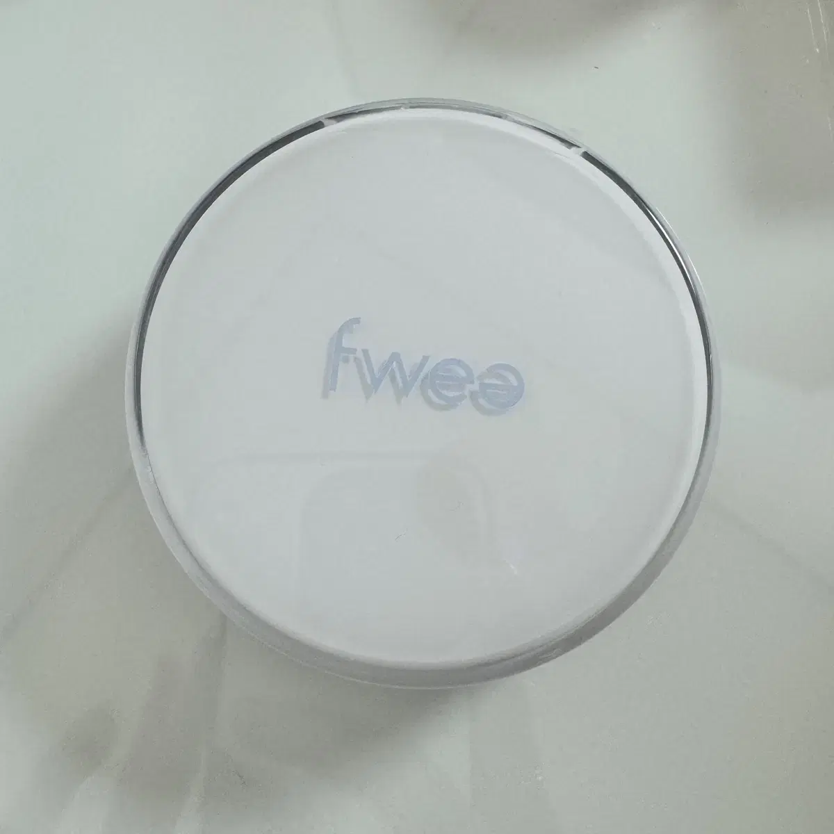 퓌 fwee 쿠션 케이스