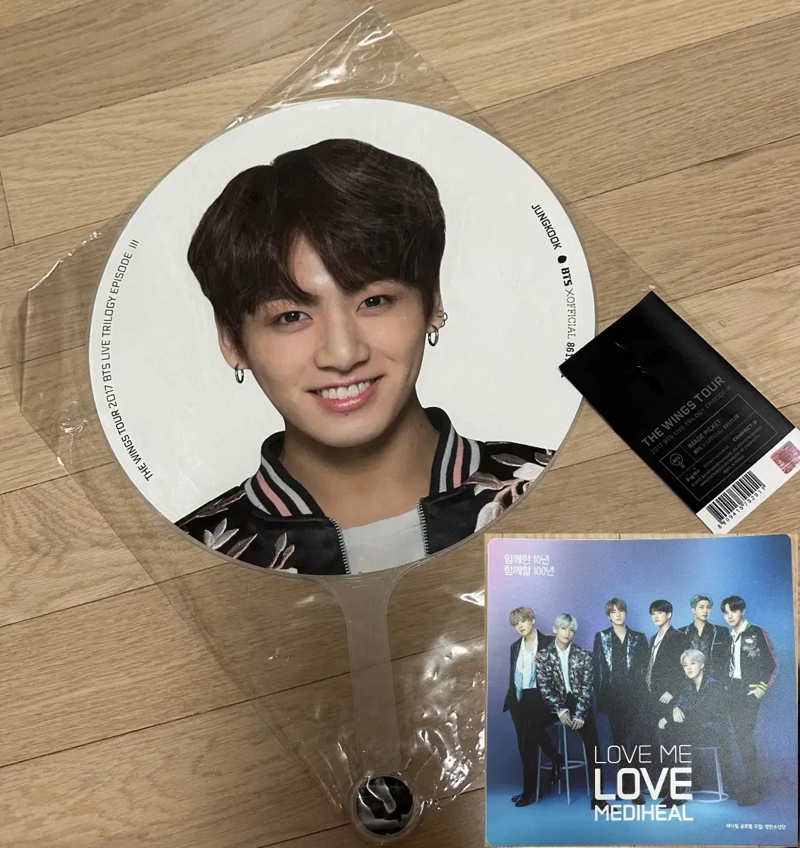 (Jungkook Unsealed)Bangtan Wings Cone Image Picket + Bangtan Group Mouse Pad