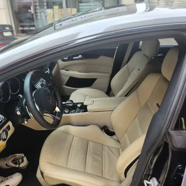 개인렌트 정차 내보냅니다 CLS63AMG S