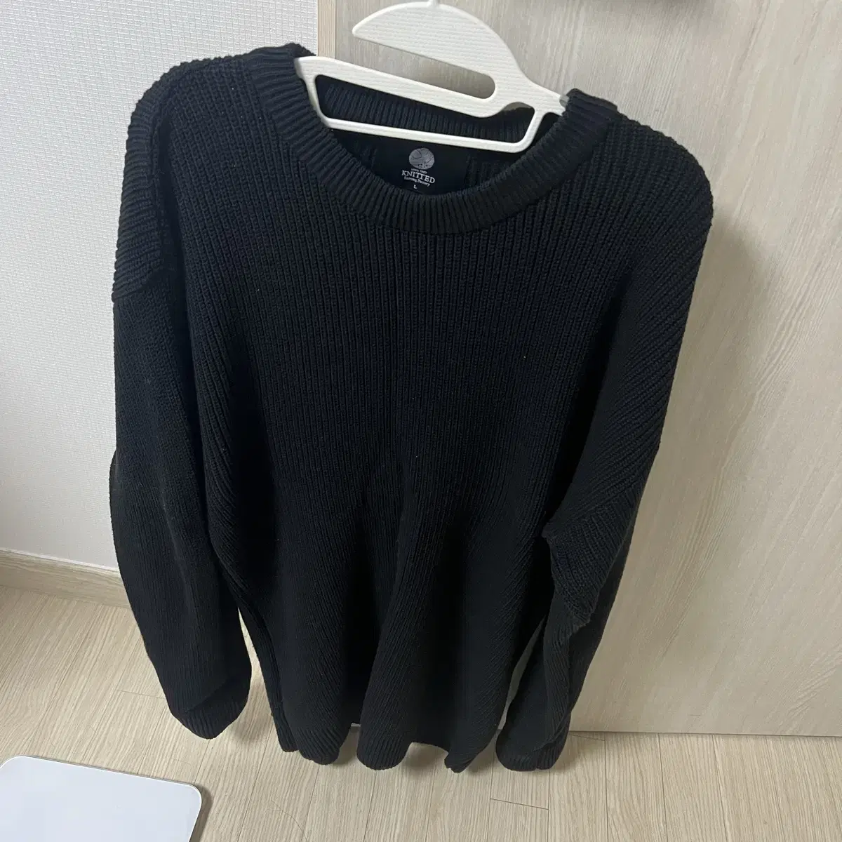 Knitted waffle crewneckknit