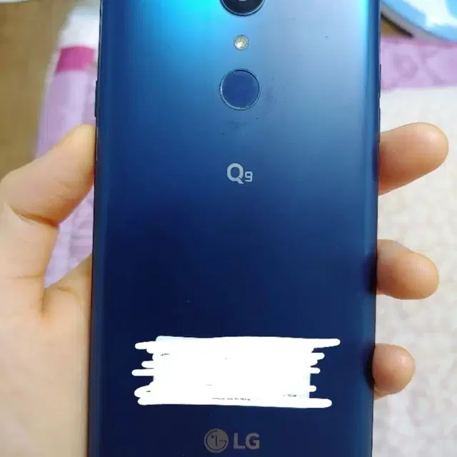 Lg q9