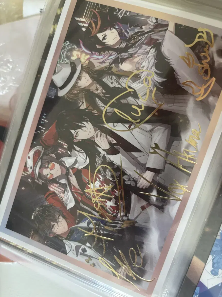 NIJISANJI en Luxium Signed Postcard