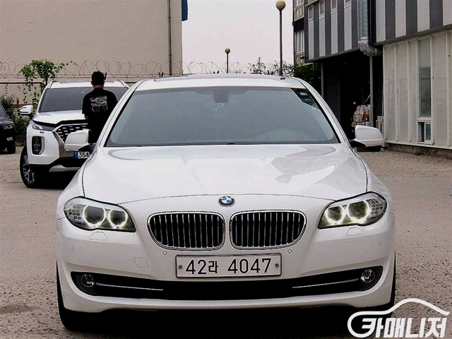 BMW5시리즈 (F10) 520d/전액할부/여유자금/군미필