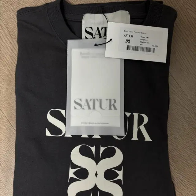 SATUR 세터 긴팔티셔츠 XL