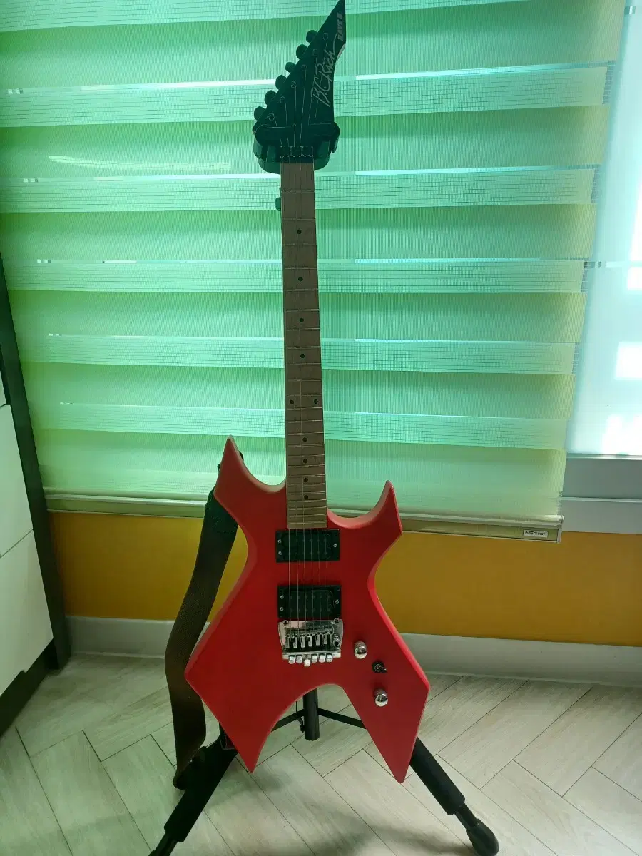 bc rich rave 2 일렉기타 팝니다.