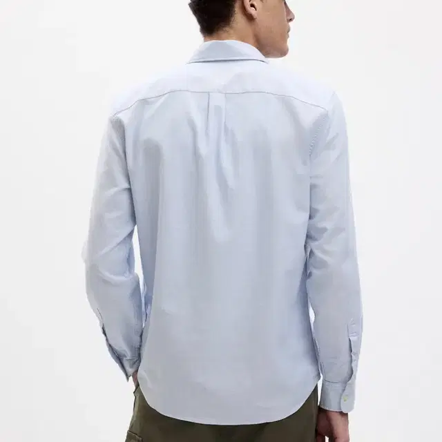 [Gap] 클래식 옥스포드 셔츠 인 스탠다드 핏. Light Blue,