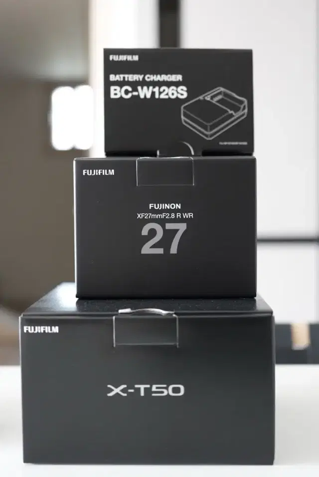 후지 x-t50+xf27mmf2.8 R WR +충전기,배터리 일괄 판매