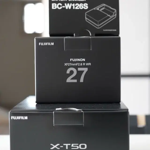 후지 x-t50+xf27mmf2.8 R WR +충전기,배터리 일괄 판매