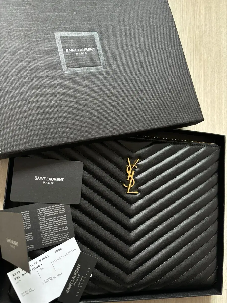 Yves Saint Laurent Clutch Bird Dance