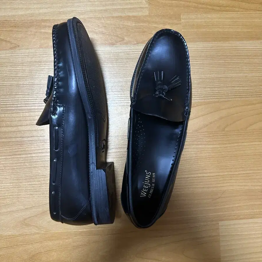 Wejjuns Loafer 원값 185$ size180-185