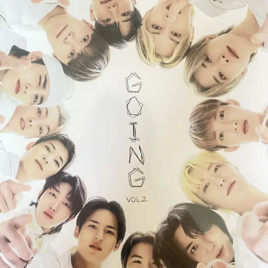 세븐틴 GOING magazine Vol2 화보집