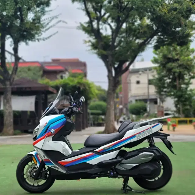 22년식 bmw c400gt sp방탄데칼 차량판매합니다